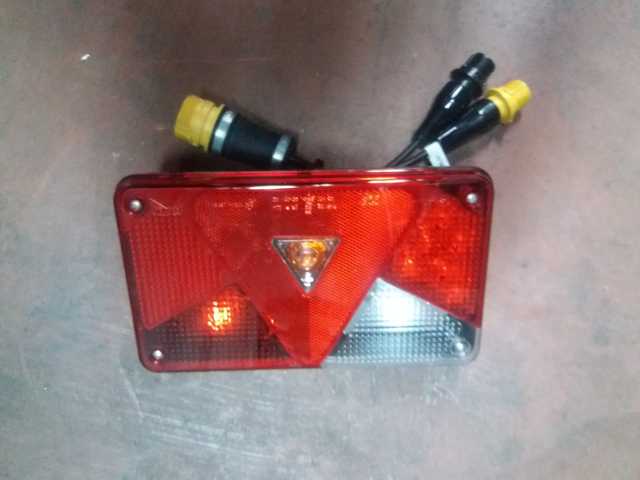 KIT GRUPO OPT.TR.IZD.SP. MULTP-V POS/STOP LED